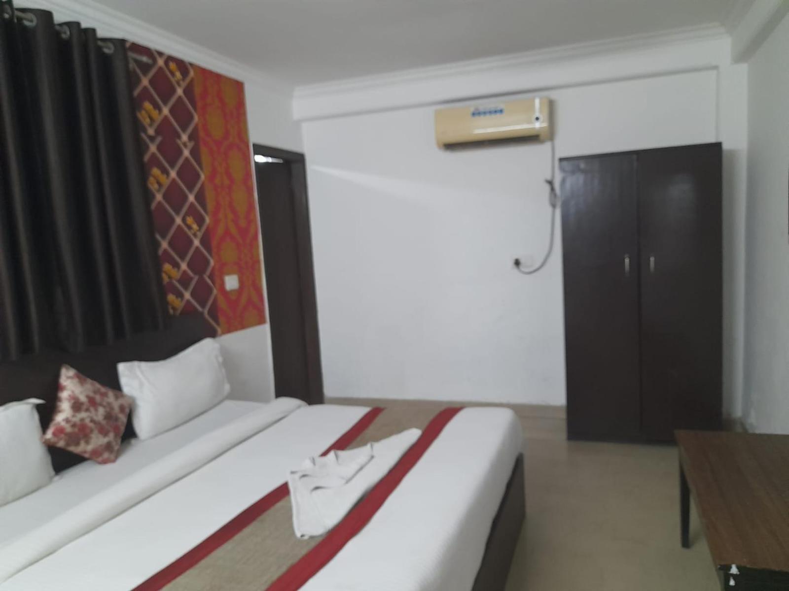 Hotel Airport Aditya Inn New Delhi Luaran gambar
